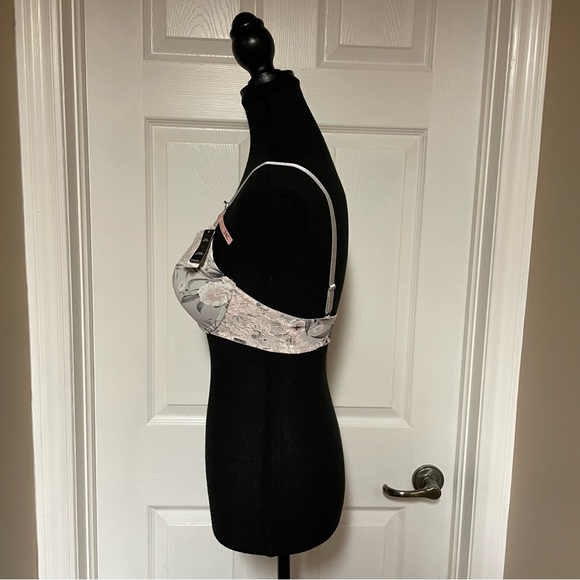 Bra - Picture 6 of 6